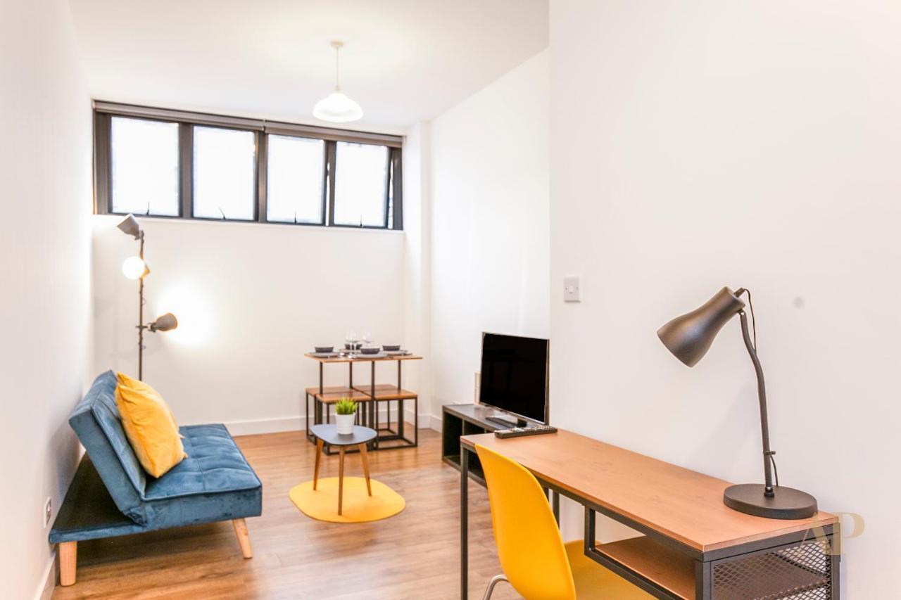 Split Level Studio Apartment In Camden London Kültér fotó